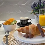 Daire Lotus - Panoramic Terrace & View Bükreş