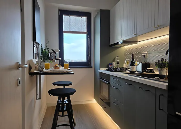 Lotus - Panoramic Terrace & View בוקרשט