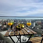Lotus - Panoramic Terrace & View Апартаменты *